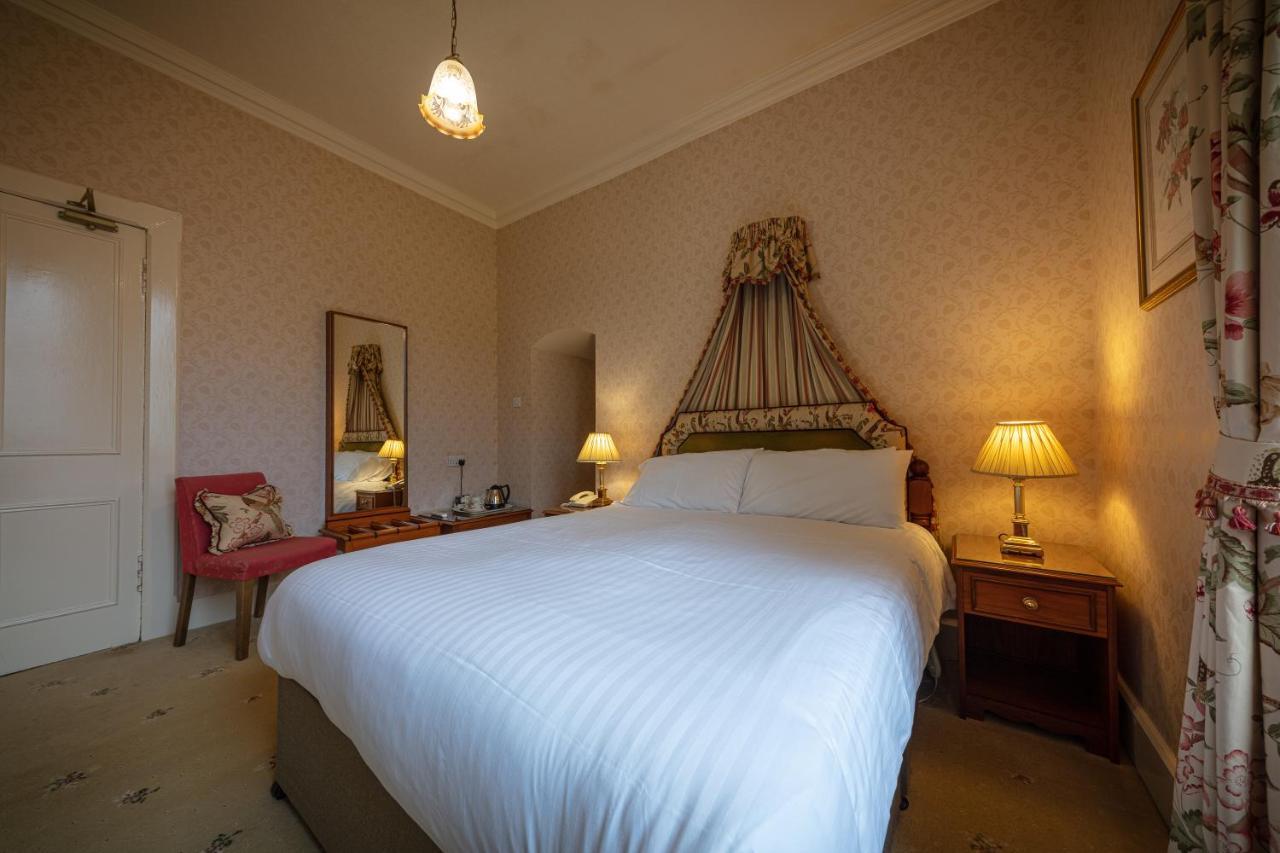Glengarry Castle Hotel อินเวอร์การ์รี ภายนอก รูปภาพ