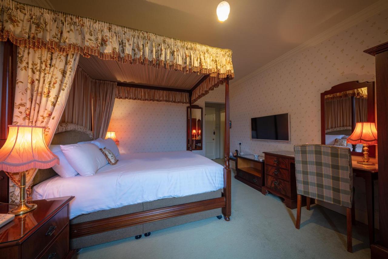Glengarry Castle Hotel อินเวอร์การ์รี ภายนอก รูปภาพ