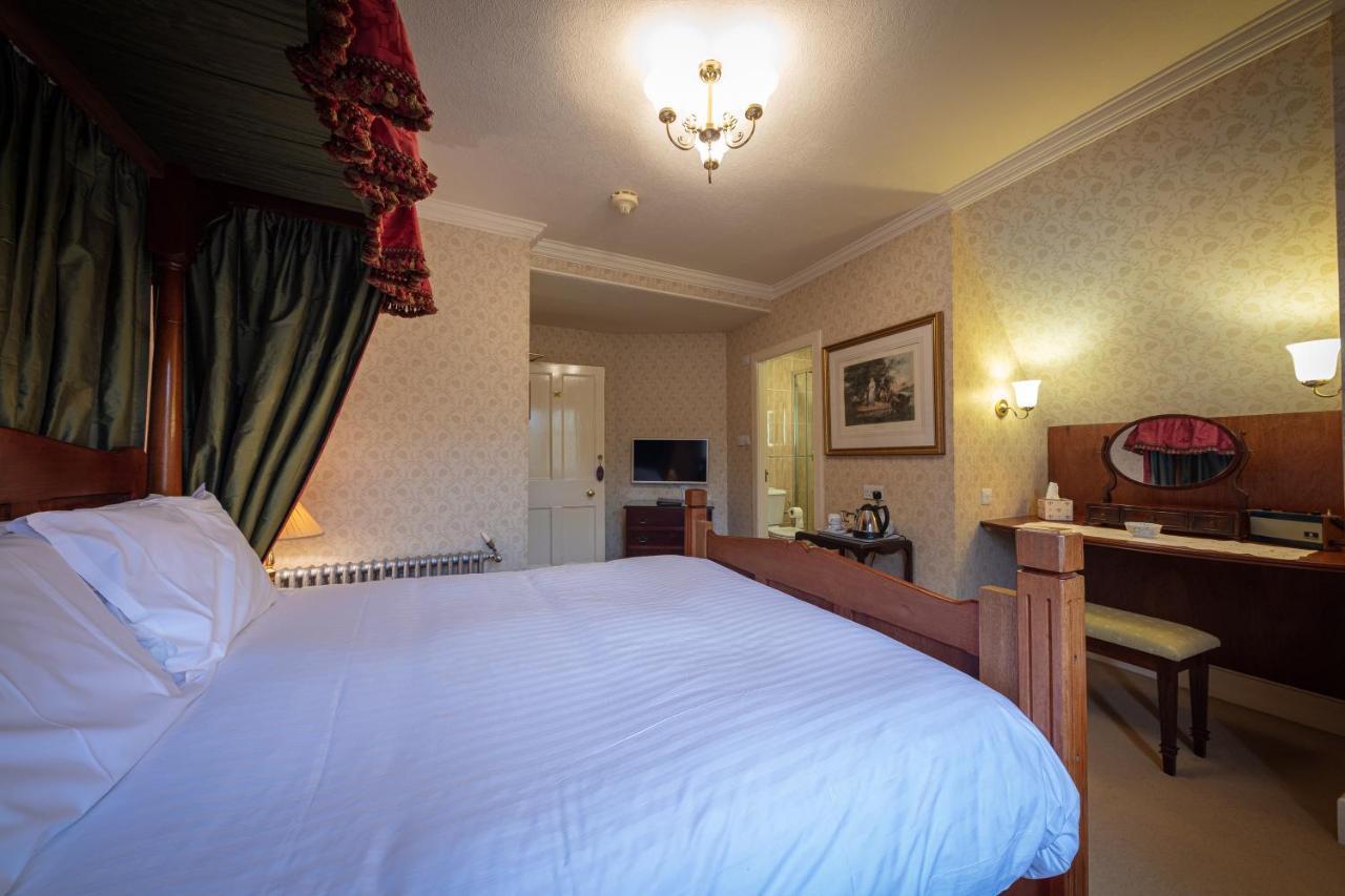 Glengarry Castle Hotel อินเวอร์การ์รี ภายนอก รูปภาพ